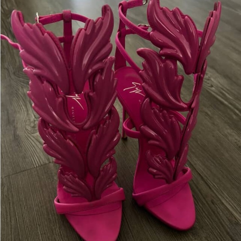 Giuseppe zanotti cruel summer heels